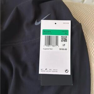 Nike Women's Black Zenzy leggings